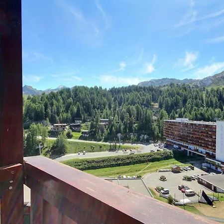Апартаменты 2 Pieces Au Pied Des Pistes, Balcon, Cuisine Equipee - Fr-1-455-259 *