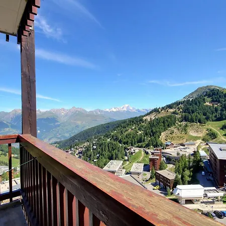 2 Pieces Au Pied Des Pistes, Balcon, Cuisine Equipee - Fr-1-455-259