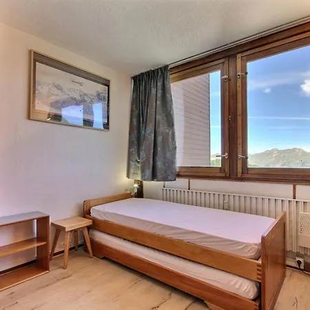 Апартаменты 2 Pieces Au Pied Des Pistes, Balcon, Cuisine Equipee - Fr-1-455-259 La Plagne-Tarentaise